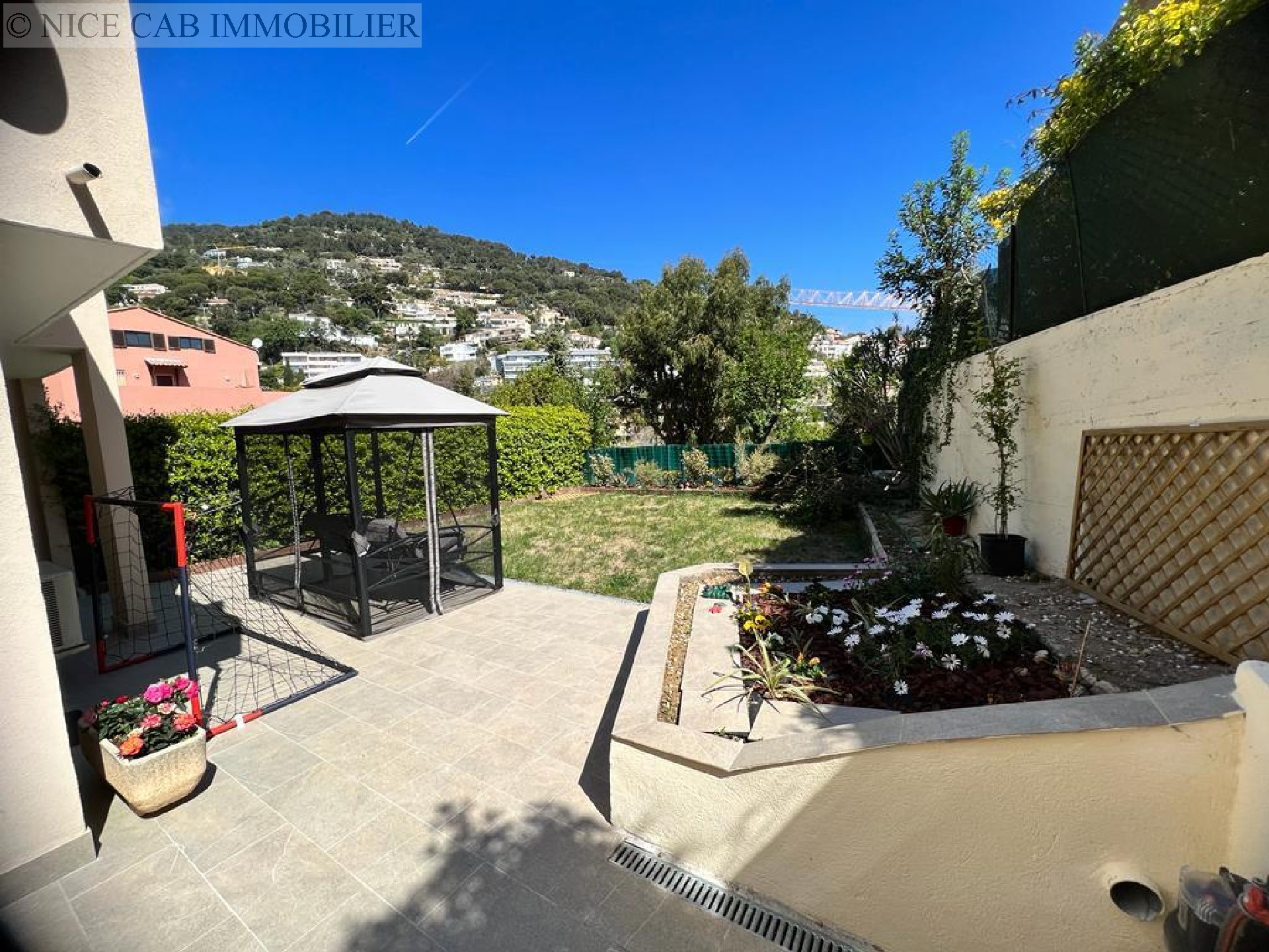 Appartement à vendre, ROQUEBRUNE CAP MARTIN, 104 m², 4 pièces