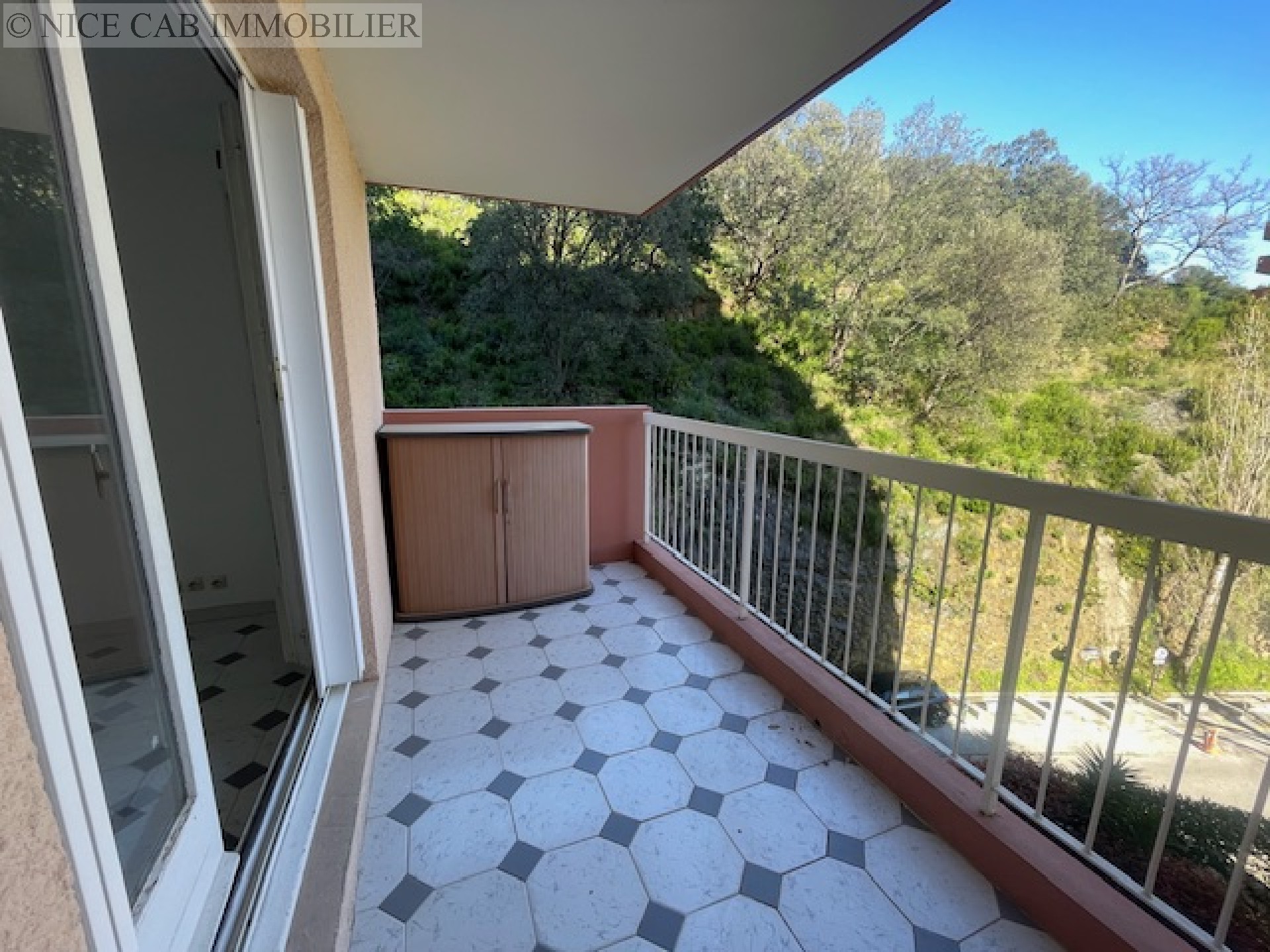 Apartment A property to buy, MENTON, 74 m², 3 rooms