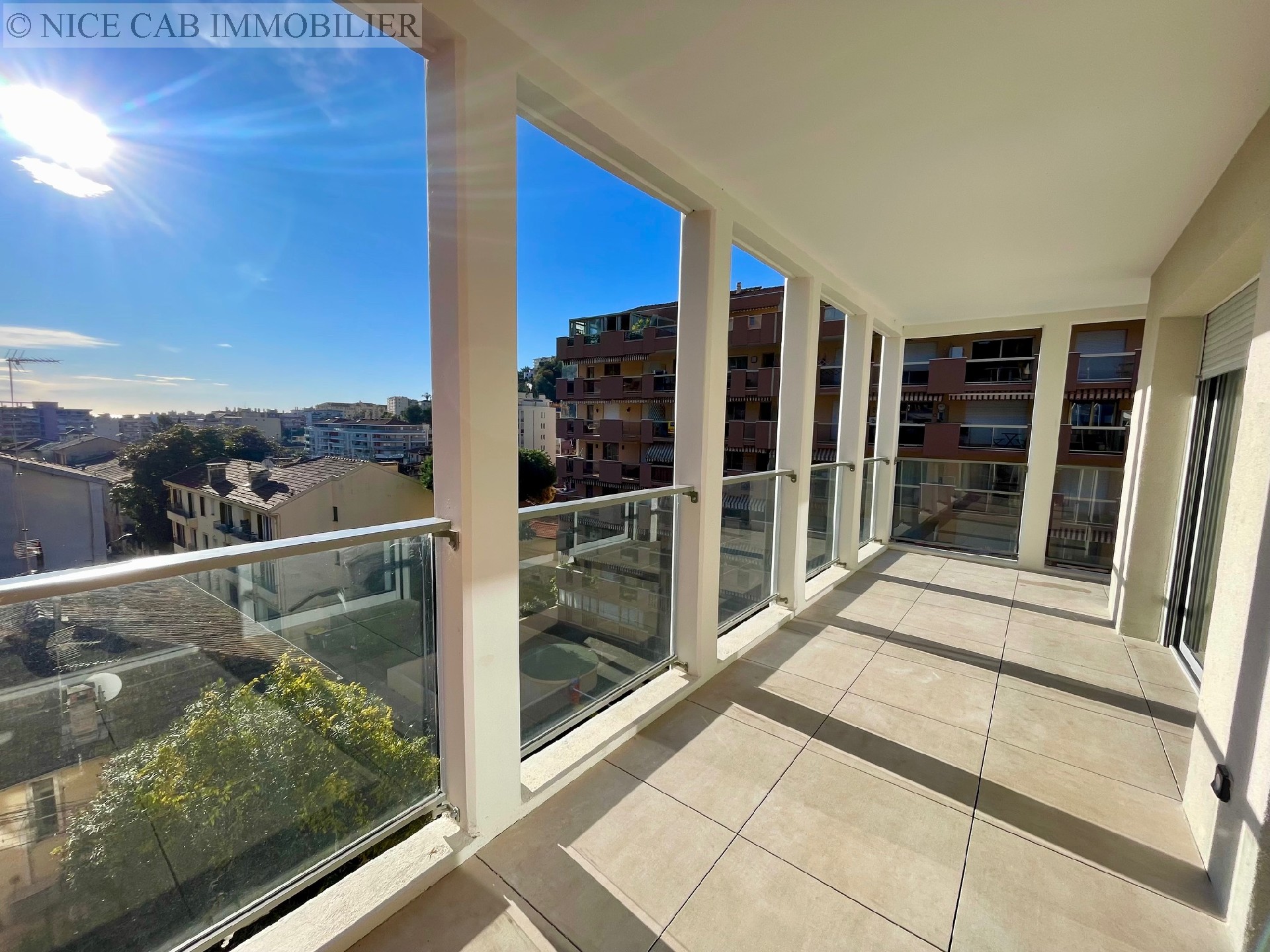 Appartement à vendre, MENTON, 63 m², 3 pièces